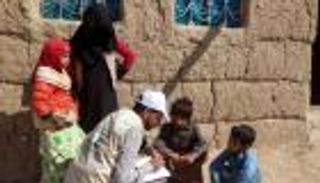 مركز سلمان للإغاثة يجري مسحا ضمن برنامج حماية أسر الأيتام باليمن