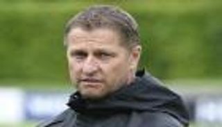 مدرب الأردن متفائل بلاعبيه قبل كأس آسيا