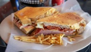 الأطباق الكوبية صارت ضمن قوائم الطعام في ميامي