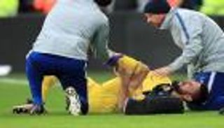 إصابة جيرو تدفع تشيلسي للتعاقد مع مهاجم جديد