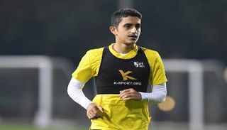 لاعب العين الإماراتي 