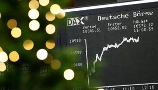 لوحة رقمية تعرض مؤشر أسعار الأسهم في بورصة فرانكفورت - رويترز