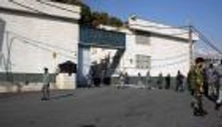 فضائح الزيارة البرلمانية لمعتقل "أوين" الإيراني سيئ السمعة