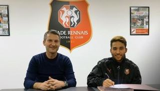 غيتان يوقع مع نادي رين الفرنسي