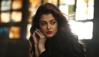 الفنانة الهندية آشواريا راي