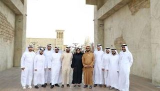 الشيخ محمد بن راشد يزور القرية العالمية