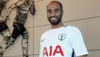 بوكيتينو مدرب توتنهام: لوكاس مورا لا يختلف عن رونالدو