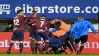 إيبار يسحق إشبيلية بخماسية في الدوري الإسباني