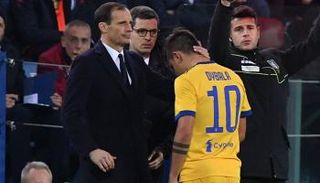 ماسيميليانو أليجري مع ديبالا