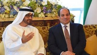 الشيخ محمد بن زايد آل نهيان والسيسي خلال لقاء سابق