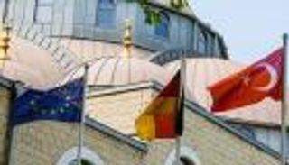 ألمانيا تتجه لغلق 900 مسجد تابع لتيار أردوغان بسبب "خطب تحريضية"