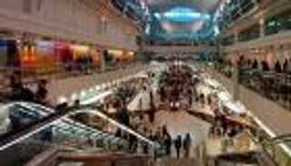 مطار دبي الأكثر ازدحاما بالمسافرين في العالم