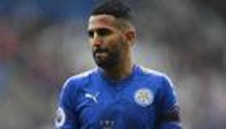 نجم ليفربول السابق يوجه رسالة إلى رياض محرز