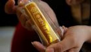 تراجع الطلب على الذهب لأقل مستوى في 8 أعوام