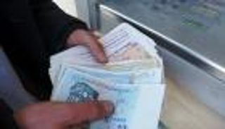 احتياطي تونس من النقد الأجنبي يصل لمستوى حرج