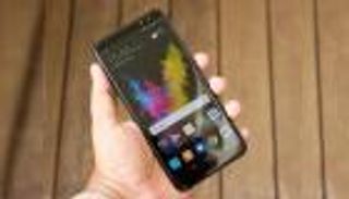 بالصور.. هواوي "مايت 10 لايت" لهواة التصوير الاحترافي