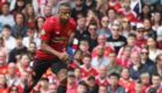 وست هام يعيد باتريس إيفرا إلى الدوري الإنجليزي