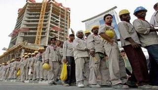 عمال فلبينيون في قطر