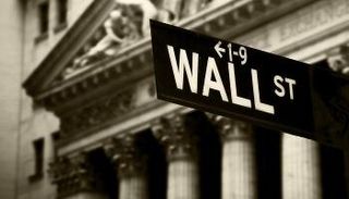 مكاسب كبيرة للأسهم الأمريكية بعد أيام من الانخفاض القياسي