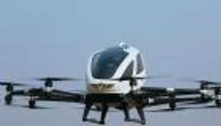 نجاح أول تجربة لطائرة ذاتية القيادة في نقل راكب بالصين