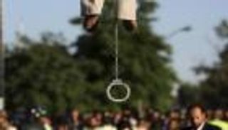 "هيومن رايتس" تطالب إيران بوقف إعدام القاصرين