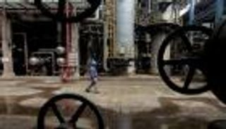 النفط يتعافى بعد تعطل خط أنابيب في بحر الشمال