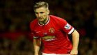 مانشستر يونايتد يرغب في تمديد عقد لوك شو