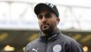 ليستر سيتي يصدم محرز مجددا