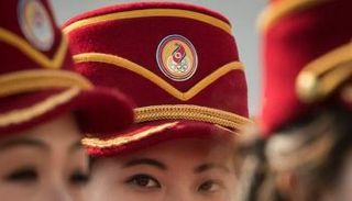 فتيات من كوريا الشمالية ضمن وفد دورة الألعاب الشتوية