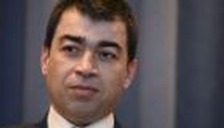 لبنان يوقّع أول عقود التنقيب عن النفط والغاز البحريين