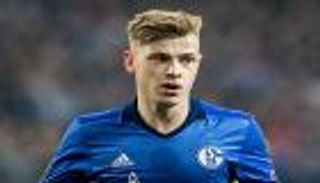 برشلونة يوقف مفاوضاته مع نجم شالكه بسبب بايرن ميونيخ