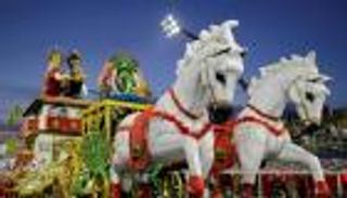 بالصور.. حشود تحتفل بكرنفال ساو باولو في البرازيل