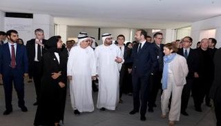 إدوارد فيليب رئيس الوزراء الفرنسي في متحف اللوفر أبوظبي