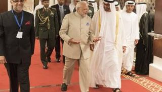 الشيخ محمد بن زايد آل نهيان يستقبل رئيس وزراء الهند