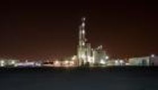 القطاع الصناعي في أبوظبي يجذب المزيد من المستثمرين