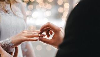 زيجات عيد الحب تنتهي بالانفصال بنسبة 37% وفقا للدراسة