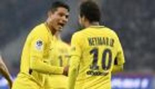 تياجو سيلفا يثير الجدل بشأن مستقبل نيمار