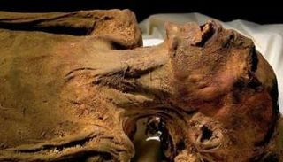 وزارة الآثار كشفت عن قصة تسميتها بالمومياء الصارخة