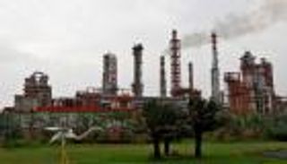 المعروض النفطي قد يفوق نمو الطلب في 2018