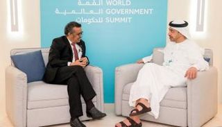 الشيخ عبدالله بن زايد آل نهيان مع مدير عام منظمة الصحة العالمية