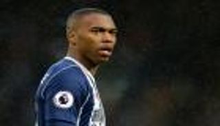 وست بروميتش يكشف مدة غياب ستوريدج "المنحوس"