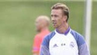 جوتي يفضل استمرار زيدان على أحلامه 