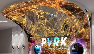 واجهة تجربة الواقع الافتراضي في دبي مول