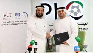 توقيع مذكرة تفاهم بين وام ولجنة دوري المحترفين