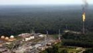 النفط يرتفع 1.4% بعد التزام سعودي بخفض الإنتاج