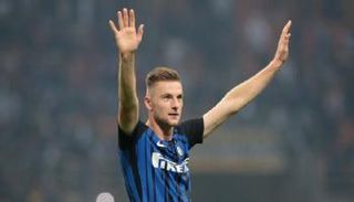 ميلان سكرينيار