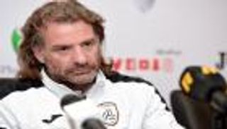 كارينيو مدرب الشباب: سنكون ندا قويا للهلال