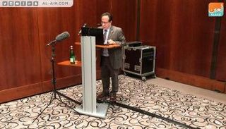 الدكتور سعيد البطوطي خلال كلمته في المؤتمر