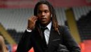 ريناتو سانشيز يعود إلى بايرن ميونيخ بدعم هاينكس