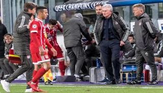 ألكانتارا وهاينكس 